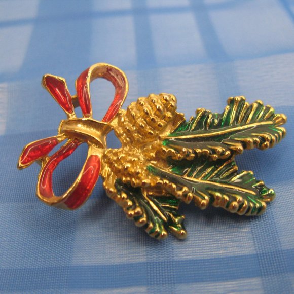 Pine Bough Branch Christmas Pin - Picture 3 of 4